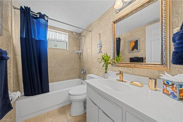 4013 SE 20th PL # 401, Cape Coral, FL 33904