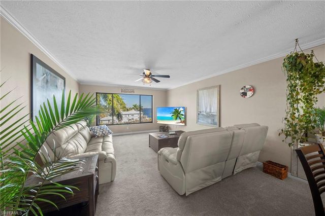 4013 SE 20th PL # 401, Cape Coral, FL 33904