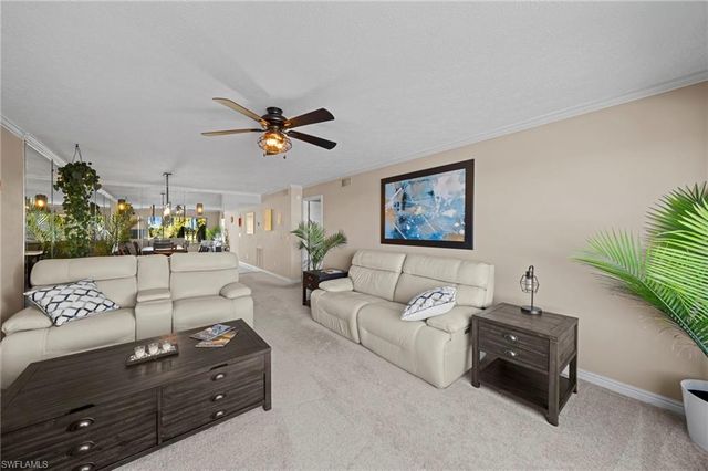 4013 SE 20th PL # 401, Cape Coral, FL 33904