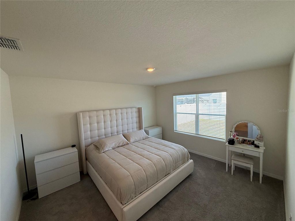 Image 22 of property listing at 1431 PRINCESS TREE COURT, Haines City, FL 33844