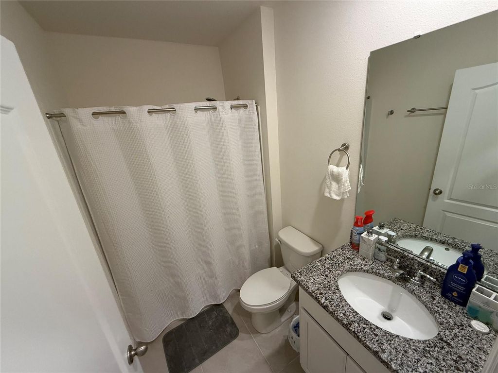 Image 9 of property listing at 1431 PRINCESS TREE COURT, Haines City, FL 33844