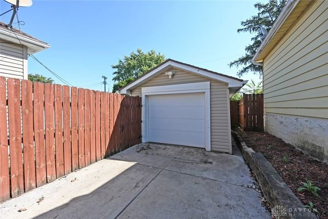 1742 Rosemont Boulevard, Dayton, OH 45420