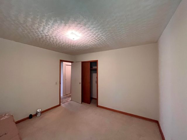 275 S third Street, Mammoth Spring, MO 72554