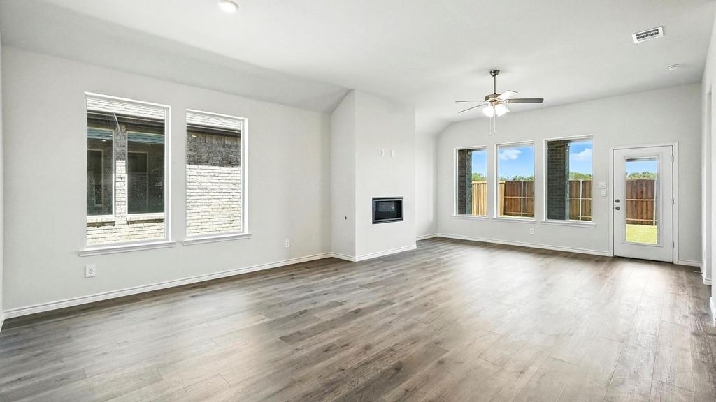 2144 Mantua Farm Boulevard, Anna, TX 75409