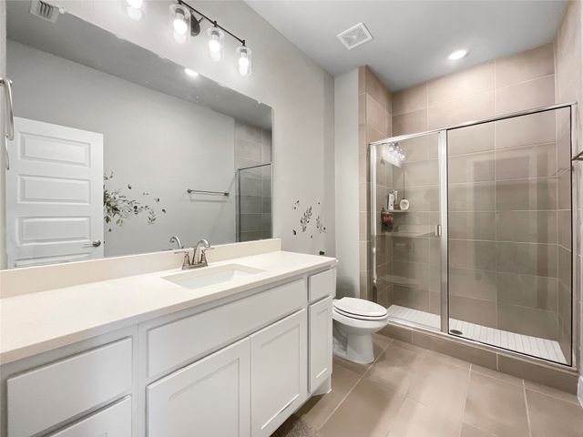 5910 Enclave Drive, Sachse, TX 75048