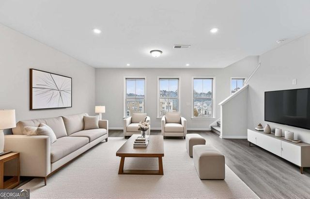 3270 Reagan Way, Lawrenceville, GA 30044