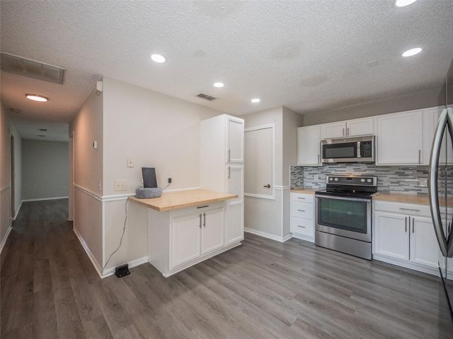 746-748 MINK CT, Poinciana, FL 34759