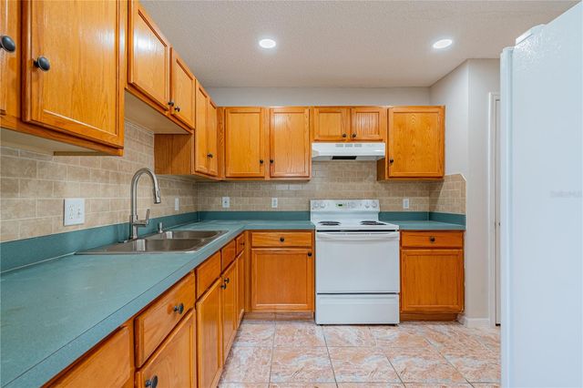 746-748 MINK CT, Poinciana, FL 34759