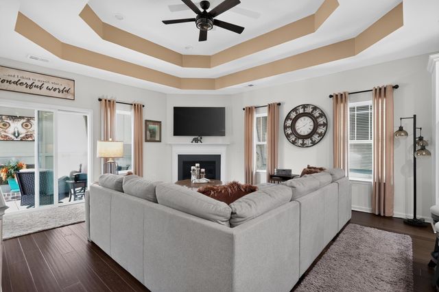218 Lansdowne Ct., Myrtle Beach, SC 29572
