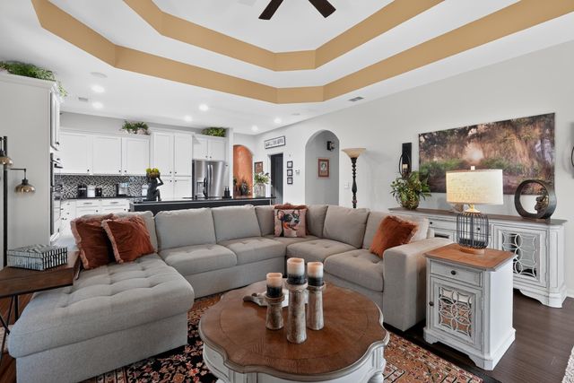218 Lansdowne Ct., Myrtle Beach, SC 29572
