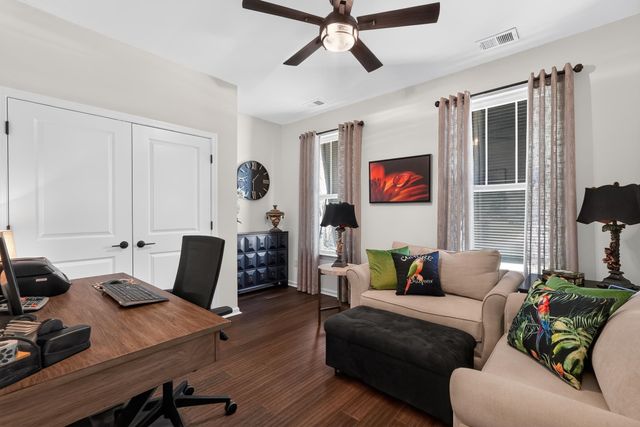 218 Lansdowne Ct., Myrtle Beach, SC 29572