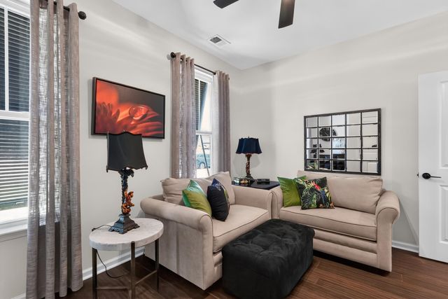218 Lansdowne Ct., Myrtle Beach, SC 29572
