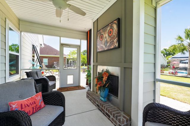218 Lansdowne Ct., Myrtle Beach, SC 29572