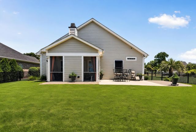 218 Lansdowne Ct., Myrtle Beach, SC 29572