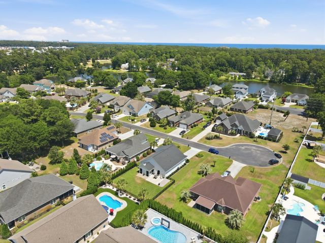 218 Lansdowne Ct., Myrtle Beach, SC 29572