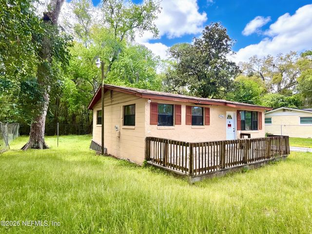 9926 FRANKELLA Road, Jacksonville, FL 32208