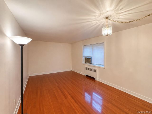 320 S Broadway T4, Tarrytown, NY 10591