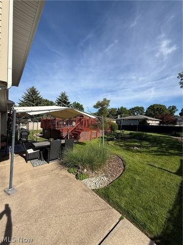 13981 Indian Creek Drive, Middleburg Heights, OH 44130