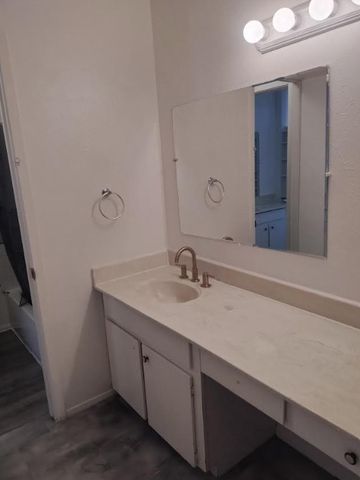 2623 NINA Circle, Grand Prairie, TX 75052