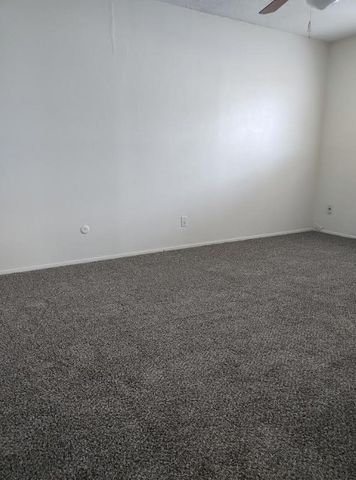 2623 NINA Circle, Grand Prairie, TX 75052