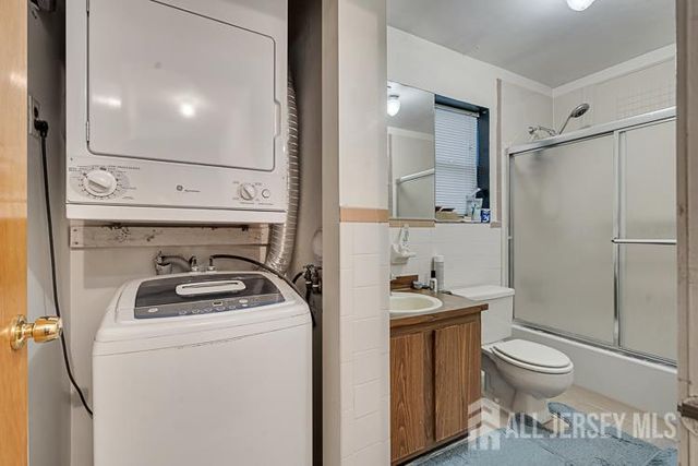 111-F Beverly Hill Terrace, Woodbridge Proper, NJ 07095