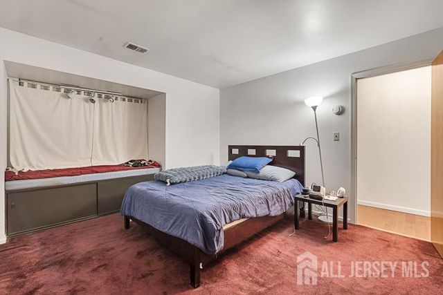 111-F Beverly Hill Terrace, Woodbridge Proper, NJ 07095