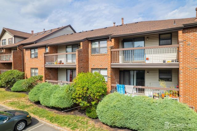 111-F Beverly Hill Terrace, Woodbridge Proper, NJ 07095