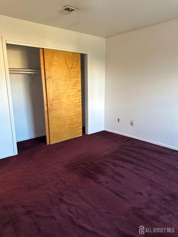 111-F Beverly Hill Terrace, Woodbridge Proper, NJ 07095