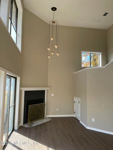 1159 E ROMAINE Circle E, Jacksonville, FL 32225