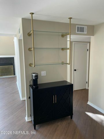 1159 E ROMAINE Circle E, Jacksonville, FL 32225