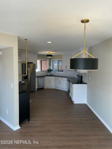 1159 E ROMAINE Circle E, Jacksonville, FL 32225