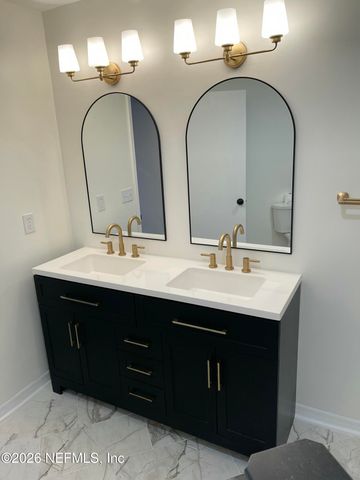 1159 E ROMAINE Circle E, Jacksonville, FL 32225