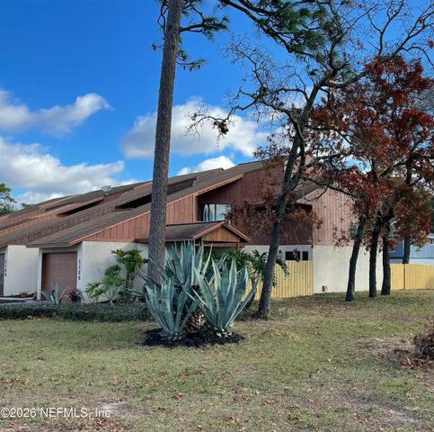 1159 E ROMAINE Circle E, Jacksonville, FL 32225