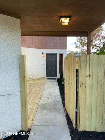 1159 E ROMAINE Circle E, Jacksonville, FL 32225