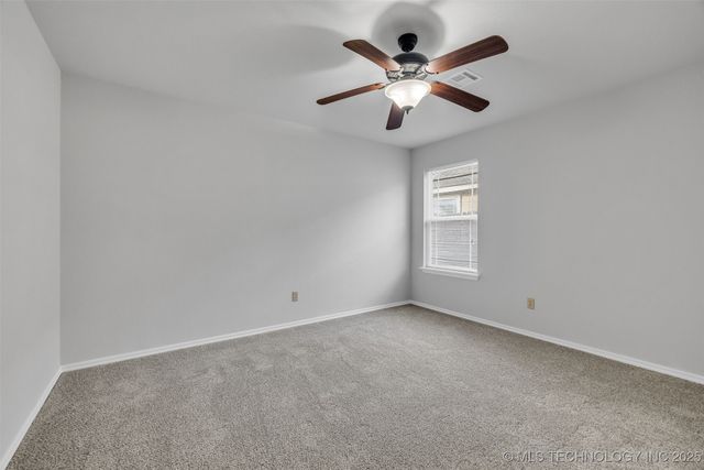 6722 E 129th Street S, Bixby, OK 74008