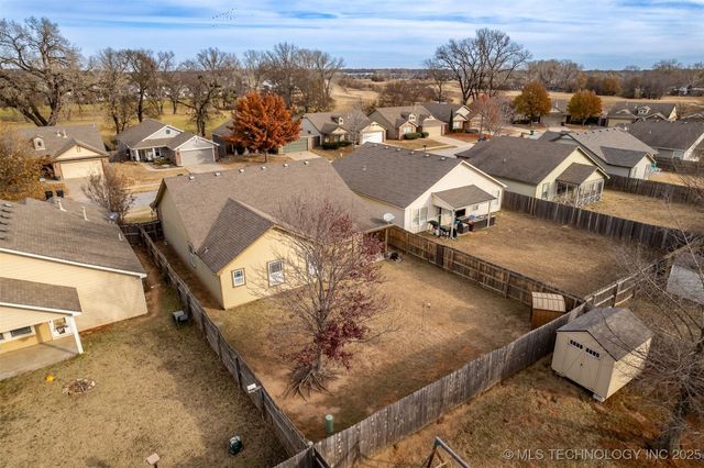 6722 E 129th Street S, Bixby, OK 74008