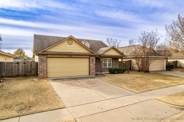 6722 E 129th Street S, Bixby, OK 74008