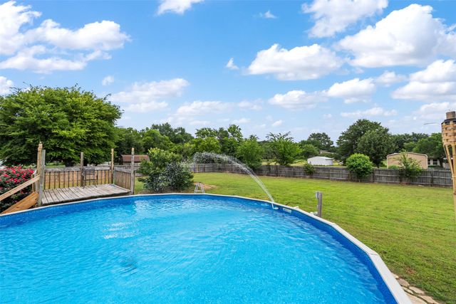 118 Janice Lane, Mabank, TX 75156