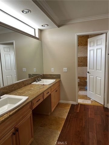 2148 Seaview, Fullerton, CA 92833
