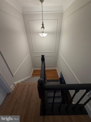 74 KIRKWOOD DR, Newtown, PA 18940