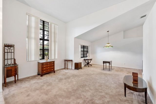 9561 N Orchard Circle, Davie, FL 33328