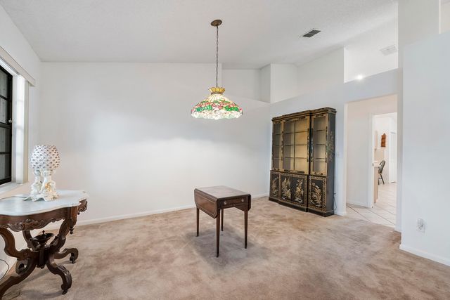 9561 N Orchard Circle, Davie, FL 33328