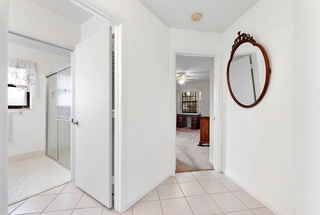 9561 N Orchard Circle, Davie, FL 33328