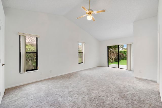 9561 N Orchard Circle, Davie, FL 33328