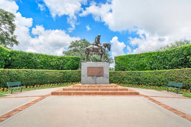 9561 N Orchard Circle, Davie, FL 33328