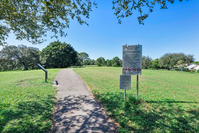 9561 N Orchard Circle, Davie, FL 33328