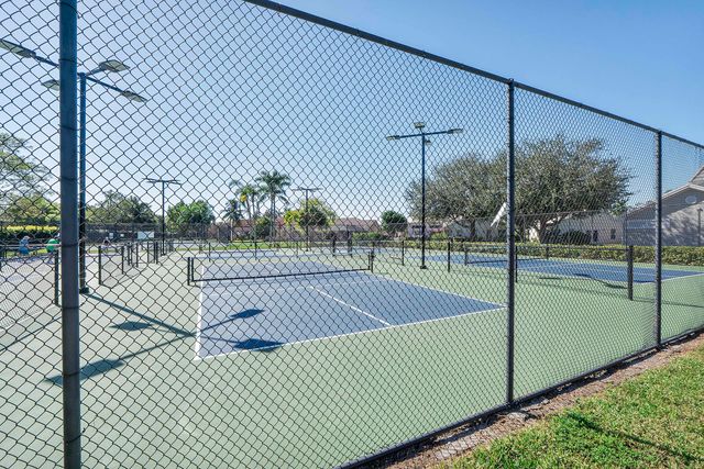 9561 N Orchard Circle, Davie, FL 33328