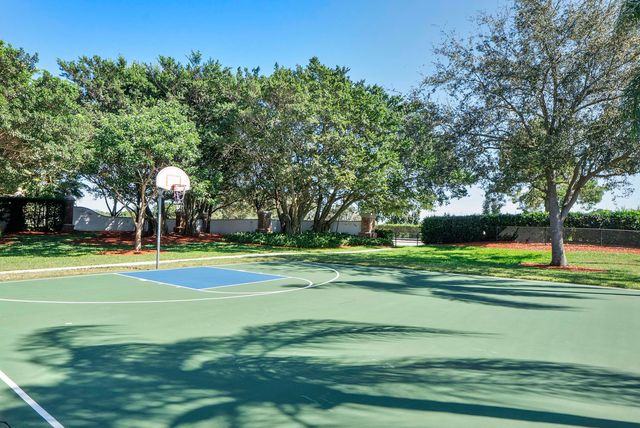 9561 N Orchard Circle, Davie, FL 33328