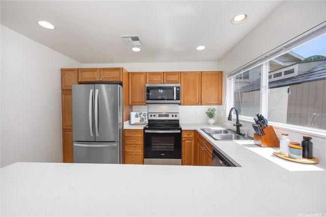 87-2065 Pakeke Street, Waianae, HI 96792