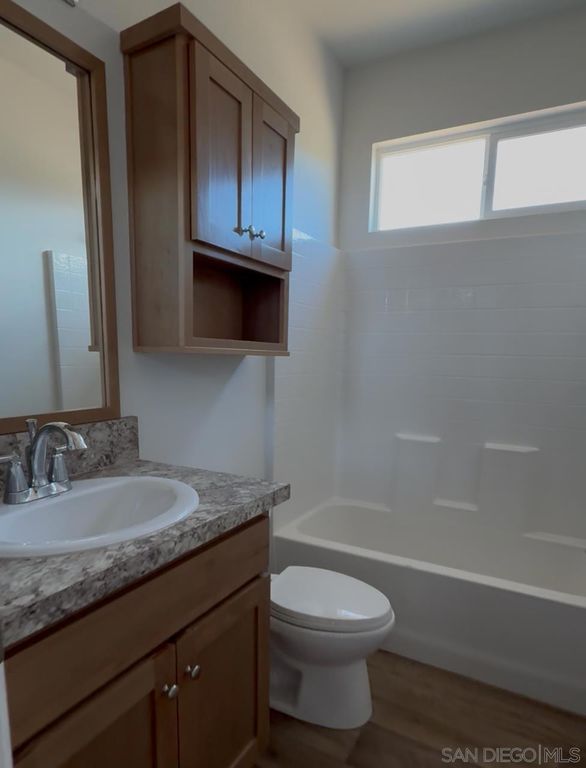 Image 12 of property listing at 22815 Illahee Dr., Alpine, CA 91901